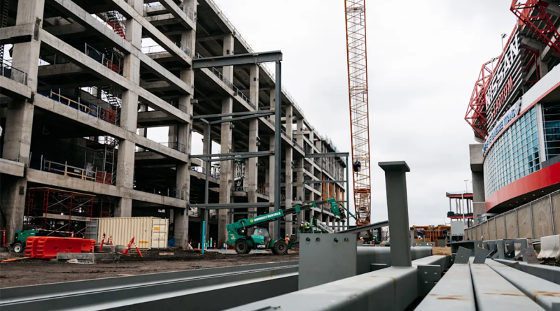 Construction images of Nashville's new Nissan Stadium for the Tennessee Titans