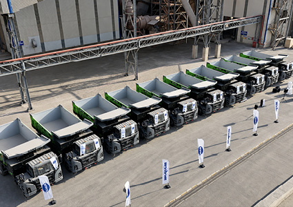 a line of SANY SKT105E electric wide-body mining dump trucks delivered to Medcem Çimento for raw material transport