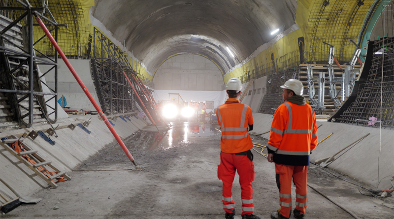 the process of building a tunnel under the city